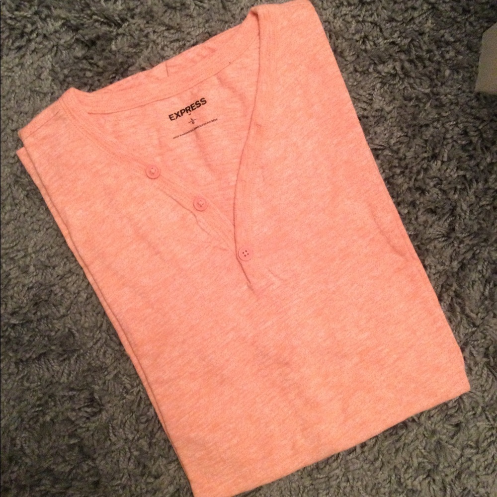 Express Tee Large